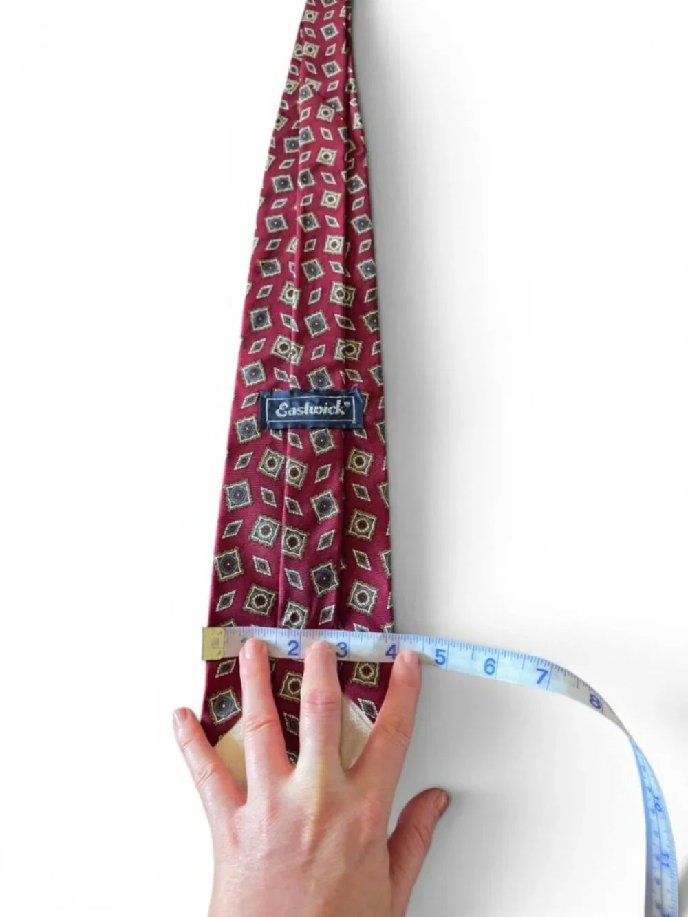 Eastwick All Silk Necktie Burgundy Geometric Medallion Vintage Classic Tie
